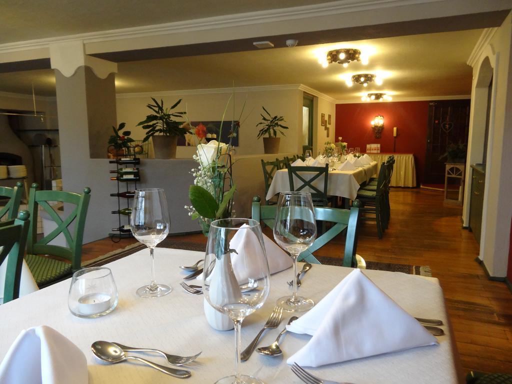 Neukirchen am Großvenediger Hotel Unterbrunn Apartments & Gaestehaus מראה חיצוני תמונה