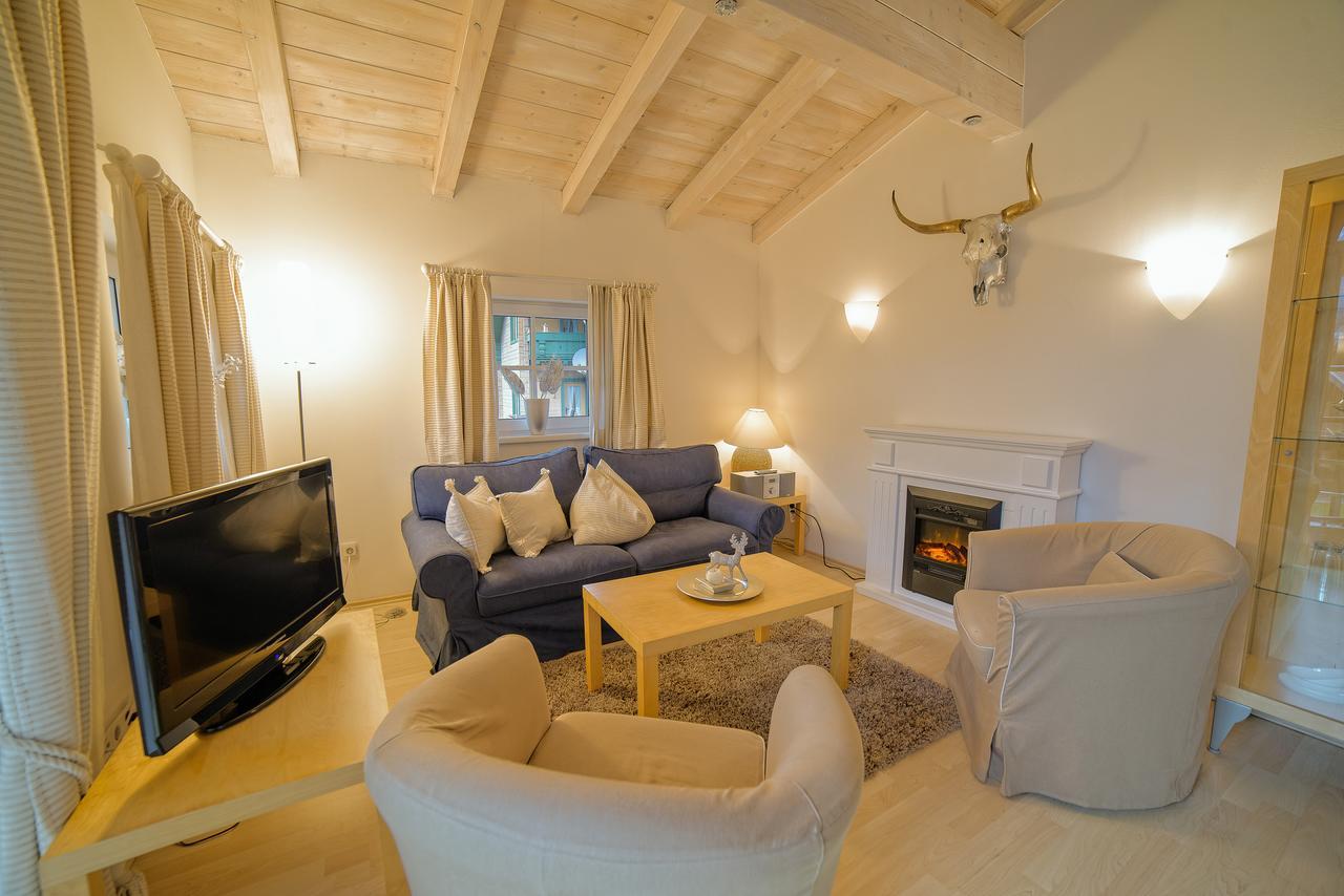 Neukirchen am Großvenediger Hotel Unterbrunn Apartments & Gaestehaus מראה חיצוני תמונה